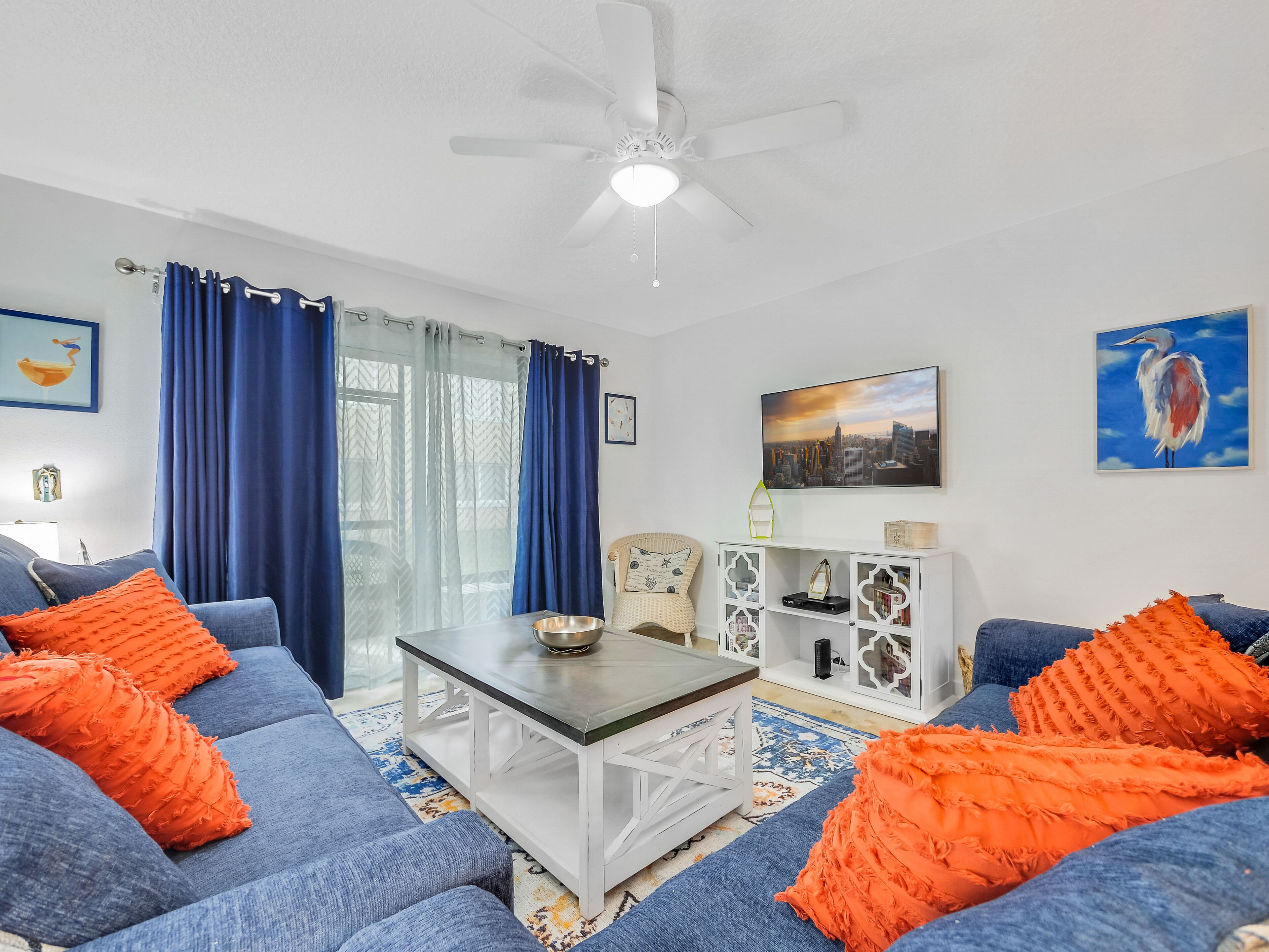 The Beach Pad~5 Min Walk To Beach~pool-boat Access - Crescent Beach, FL