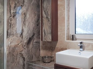 Towels - 3 bedroom accommodation in Auchtermuchty, near Cupar (Auchtermuchty, near Cupar)
