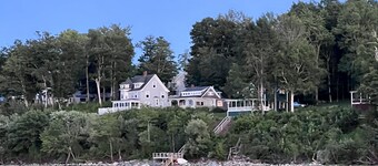 Unique, Charming Cottage on Penobscot Bay - Gorgeous Views! 