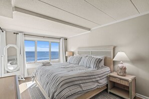 3 bedrooms, iron/ironing board, WiFi, bed sheets - Salty Sands 2 301 | Oceanfront w/ Balcony & Views (Ocean City)