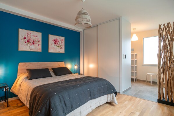 4 Schlafzimmer, Bügeleisen/Bügelbrett, kostenloses WLAN, Bettwäsche