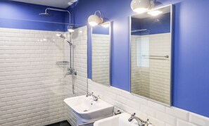 Handtücher, Toilettenpapier