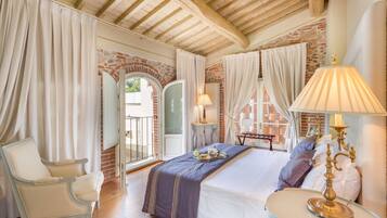 13 Schlafzimmer, BĂŒgeleisen/BĂŒgelbrett, kostenloses WLAN, BettwĂ€sche