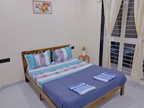 4 quartos, Wi-Fi, roupa de cama