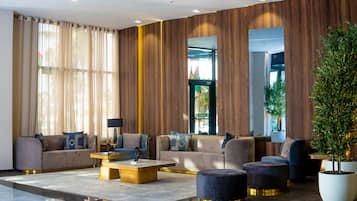 Sala de estar en el lobby
