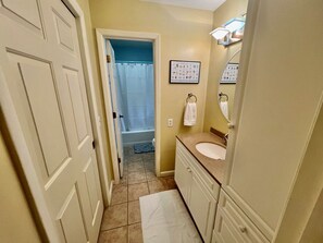 Interior - Pet Friendly, Golf Cart Included -15 Fiddlers Point (Fripp Island)