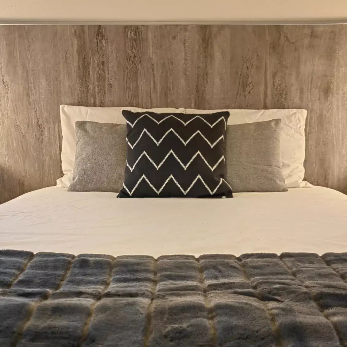 3 habitaciones, wifi gratis y ropa de cama 