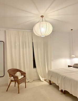 3 bedrooms, WiFi, bed sheets - Maison sur le Port de Mahon Avec Magnifiques Vues a Cinq Minute du Centre Ville (Maó)