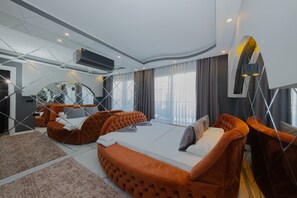 Luxury Condo | 2 bedrooms, minibar, blackout curtains, iron/ironing board - Ada Luxury (Mugla)