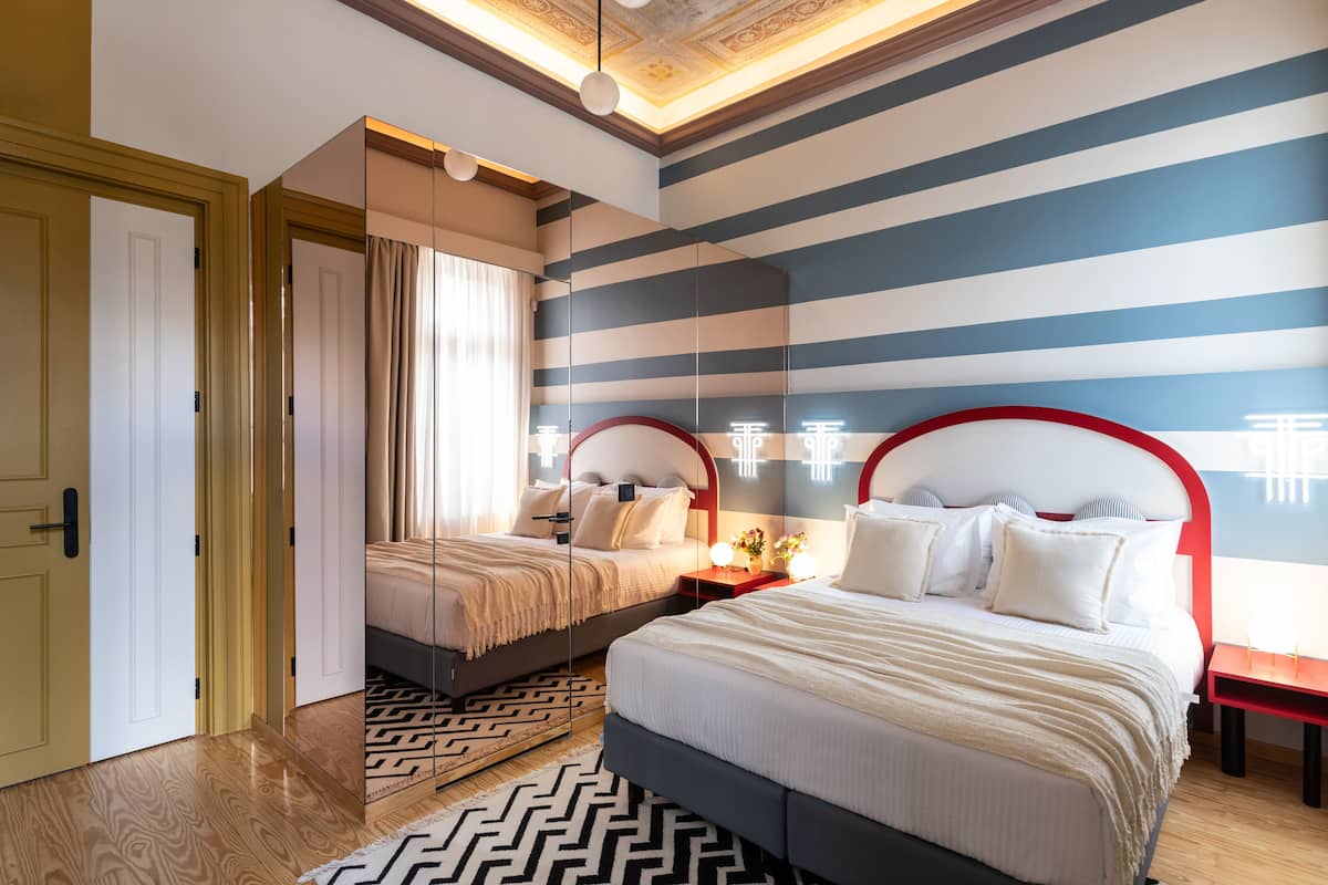 Mirror | Minibar, k ét bảo mật tại phòng, bàn, phòng cách âm 