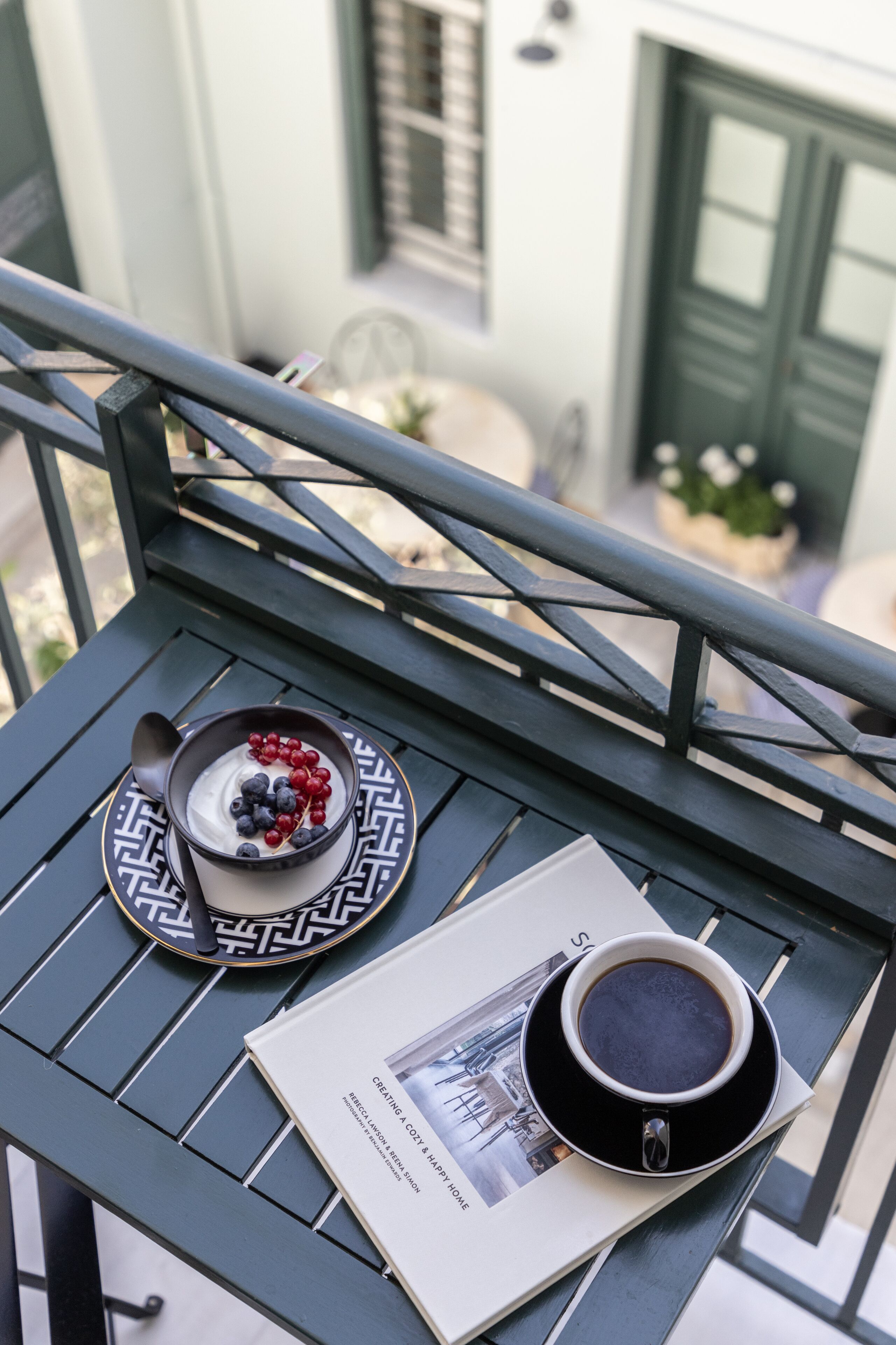 By the Sea | Terrace/patio