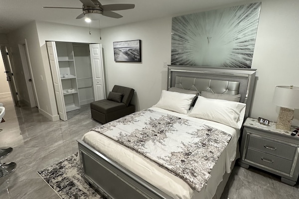 1 bedroom, iron/ironing board, free WiFi, bed sheets