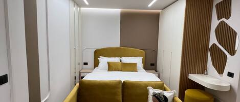 1 bedroom, iron/ironing board, WiFi