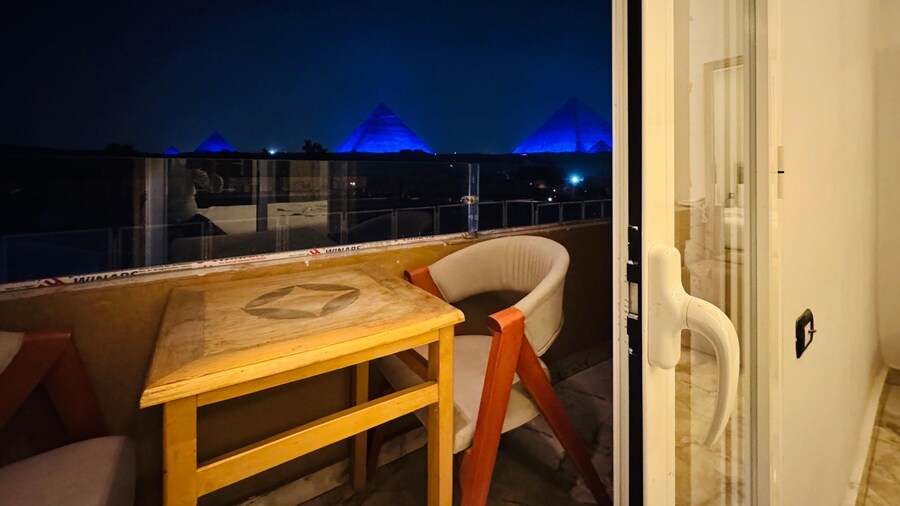 Capital Of Pyramids Hotel