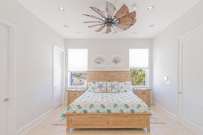 3 bedrooms, iron/ironing board, free WiFi, bed sheets - Del Sol-Outdoor Oasis with Pool and Hot Tub (Pensacola)