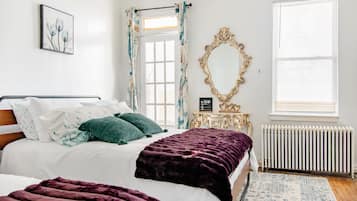 2 bedrooms, desk, iron/ironing board, free WiFi