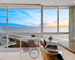 Interior - Beachfront Coronado Shores Condo adjacent Hotel Del Coronado (Coronado)