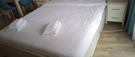 1 Schlafzimmer, Bügeleisen/Bügelbrett, WLAN, Bettwäsche