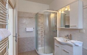 Dusche, Haartrockner