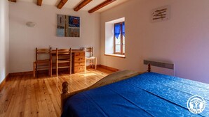 2 bedrooms, free WiFi - Le Moulin - Beurieres (BEURIERES)