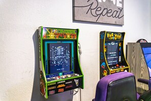 Spielezimmer