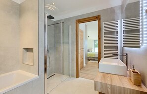 Shower, hair dryer - Beautiful home in Labin - Rabac (Labin - Rabac)