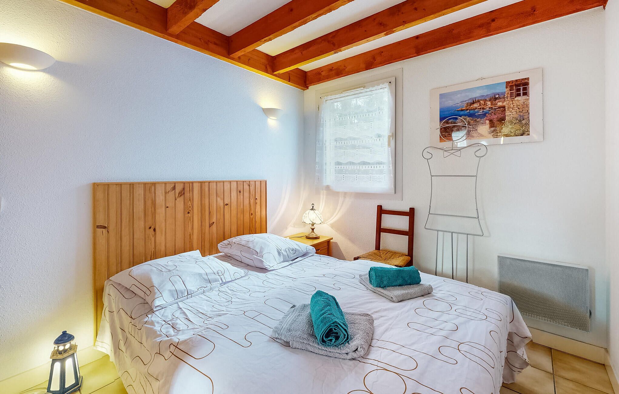 3 chambres, fer et planche à repasser, lit parapluie, Wi-Fi gratuit