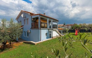 Exterior - Awesome home in Porec with sauna (Porec)