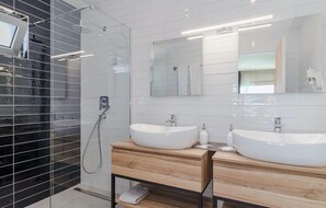 Shower, hair dryer - Beach front home in Pula (Pula)
