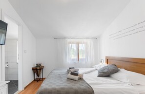 6 habitaciones, cuna de viaje, wifi gratis y ropa de cama 