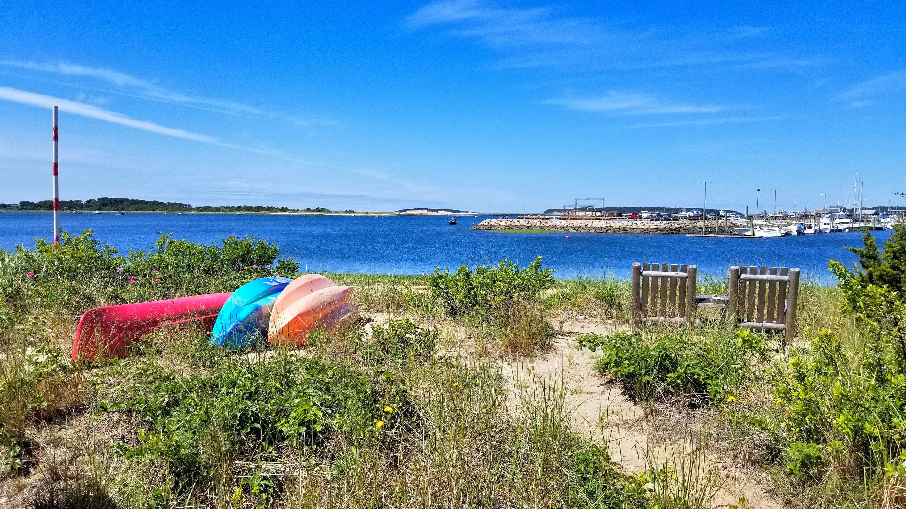 Historic Harborfront 2BD Boathouse--A/C, Awesome Views & Direct Beach Access