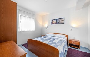1 chambre, Wi-Fi gratuit, draps fournis