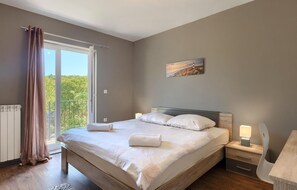 3 bedrooms, free WiFi, bed sheets - Stunning home in Labin - Rabac (Labin - Rabac)