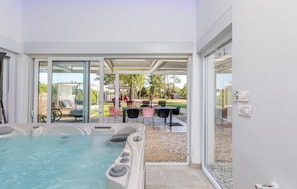 Outdoor dining - Cozy home in Pula with WiFi (Pula)