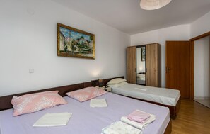 2 chambres, Wi-Fi gratuit, draps fournis