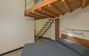 1 quarto, Wi-Fi de cortesia, roupa de cama