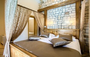 3 habitaciones, cuna de viaje, wifi gratis y ropa de cama 