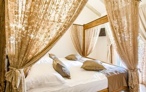 3 habitaciones, cuna de viaje, wifi gratis y ropa de cama