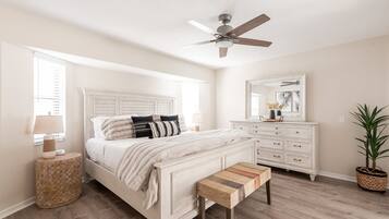 3 soverom, strykejern/-brett, reiseseng for barn og wi-fi (inkludert)