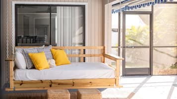 3 bedrooms, iron/ironing board, travel cot, free WiFi