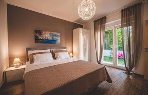 4 quartos, berço de viagem, Wi-Fi de cortesia, roupa de cama