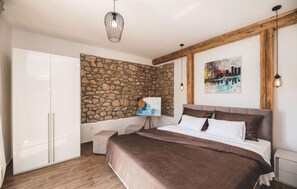 4 chambres, lit de bébé portatif, accès au Wi-Fi (inclus)