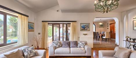 تلفزيون، كرة قدم الطاولة، تنس طاولة