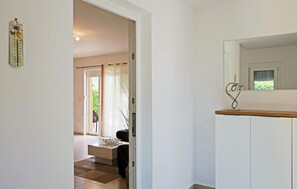 Interior - Beautiful home in Pula (Pula)