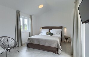 3 bedrooms, travel cot, free WiFi, bed sheets - Beautiful home in Porec (Porec)