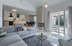 تلفزيون، مدفأة