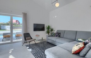 تلفزيون، مدفأة