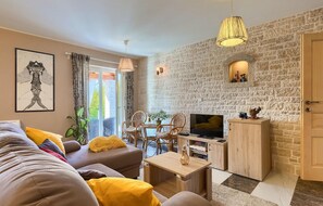 تلفزيون، مشغل دي في دي، تنس طاولة، ستيريو