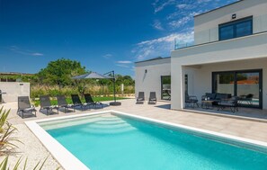 Pool - Amazing home in Marcana (Marcana)