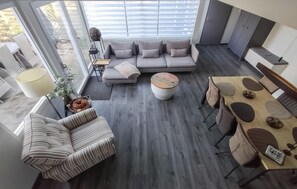 Smart TV - 3 bedroom awesome home in Stavenisse (Stavenisse)